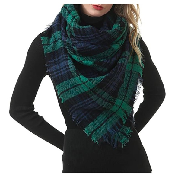 Navy Green Soft Plaid Scarf -NEW - Picture 3 of 7